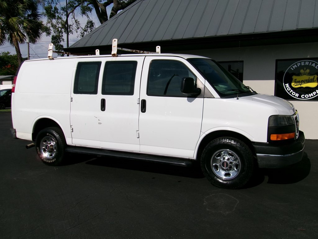 2015 GMC Savana Image 7