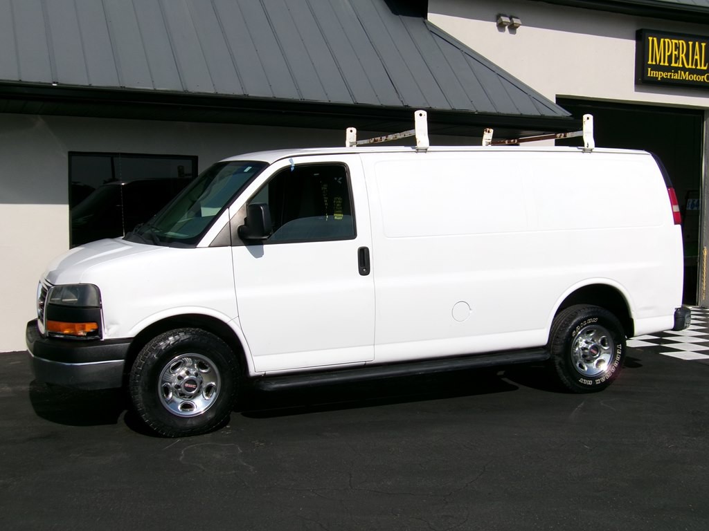 2015 GMC Savana Image 22