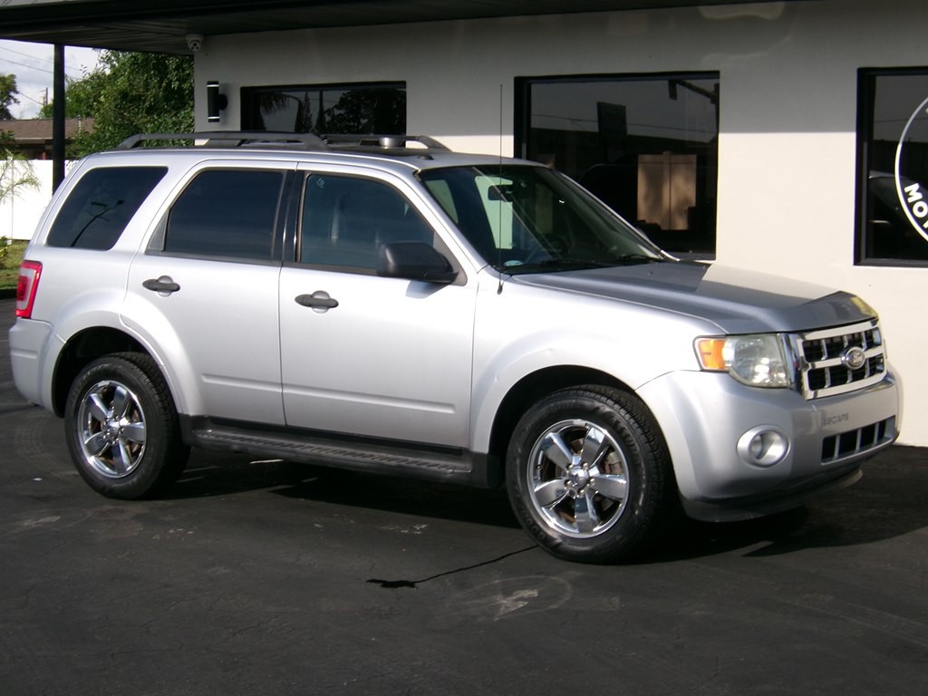 2010 Ford Escape Image 10