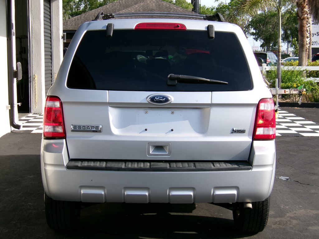 2010 Ford Escape Image 19