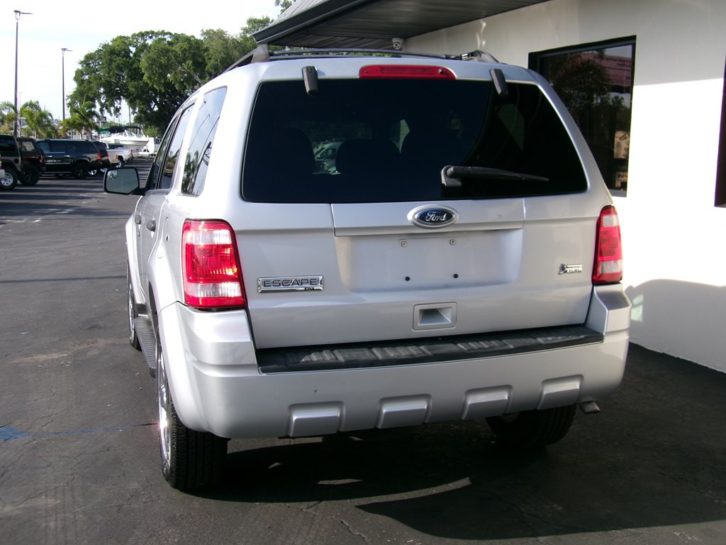 2010 Ford Escape Image 20