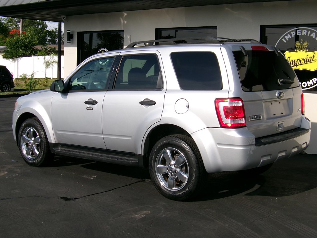2010 Ford Escape Image 23