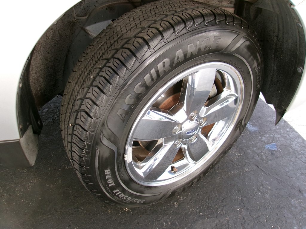 2010 Ford Escape Image 33