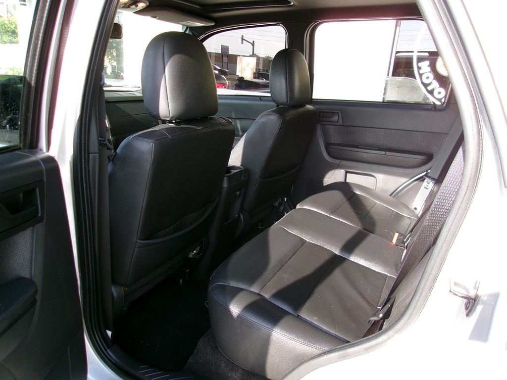 2010 Ford Escape Image 45