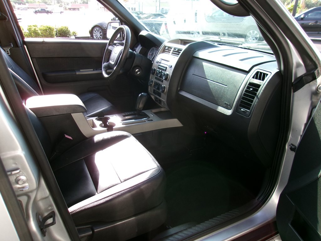 2010 Ford Escape Image 52