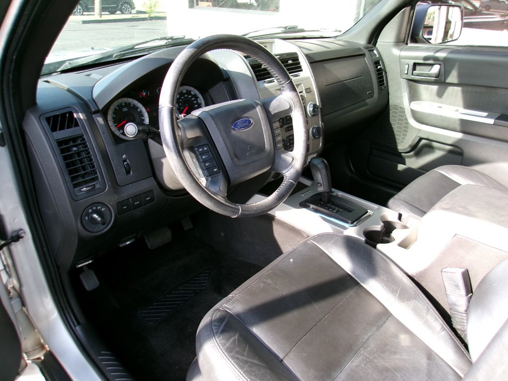 2010 Ford Escape Image 57