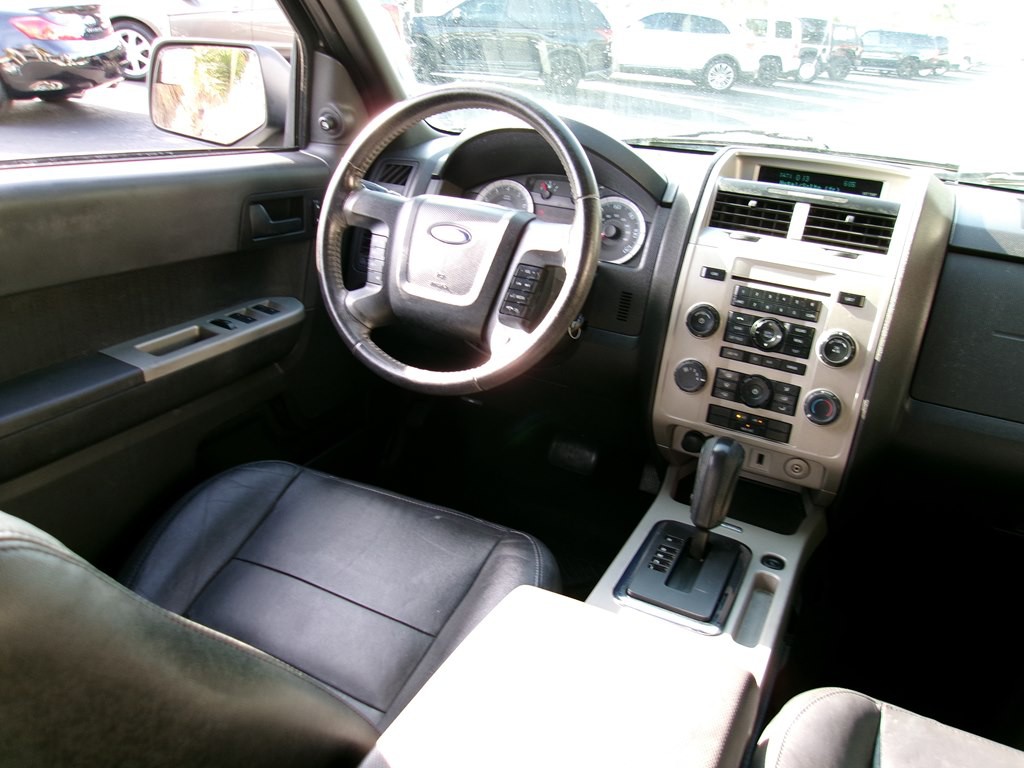 2010 Ford Escape Image 59