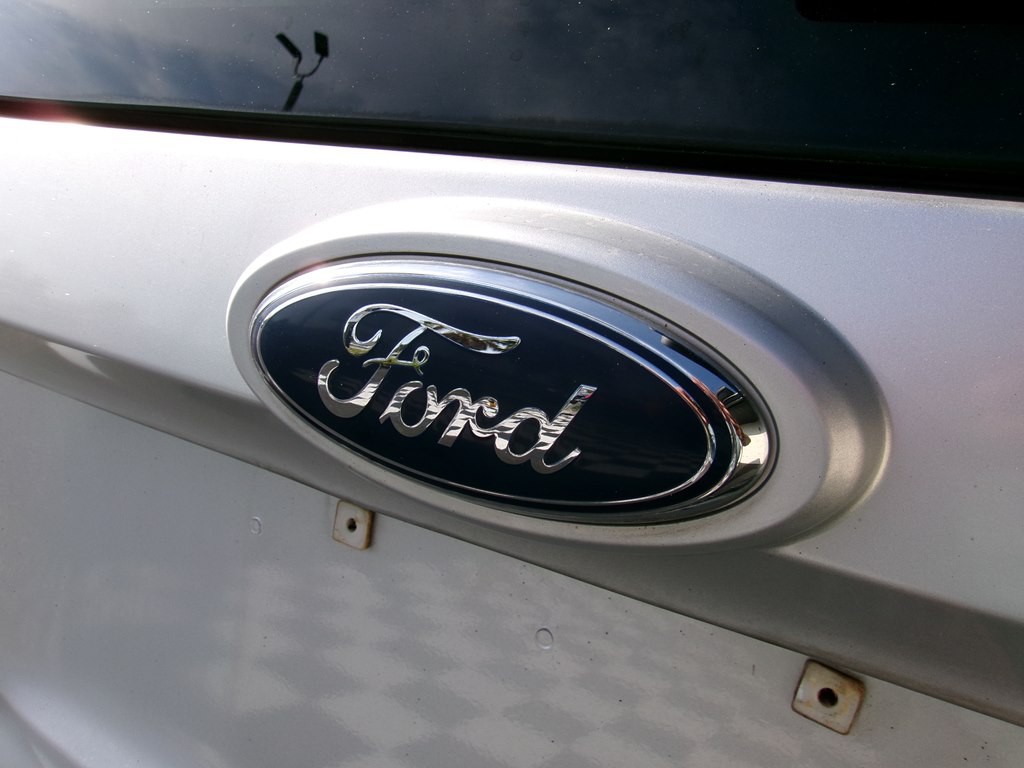 2010 Ford Escape Image 80