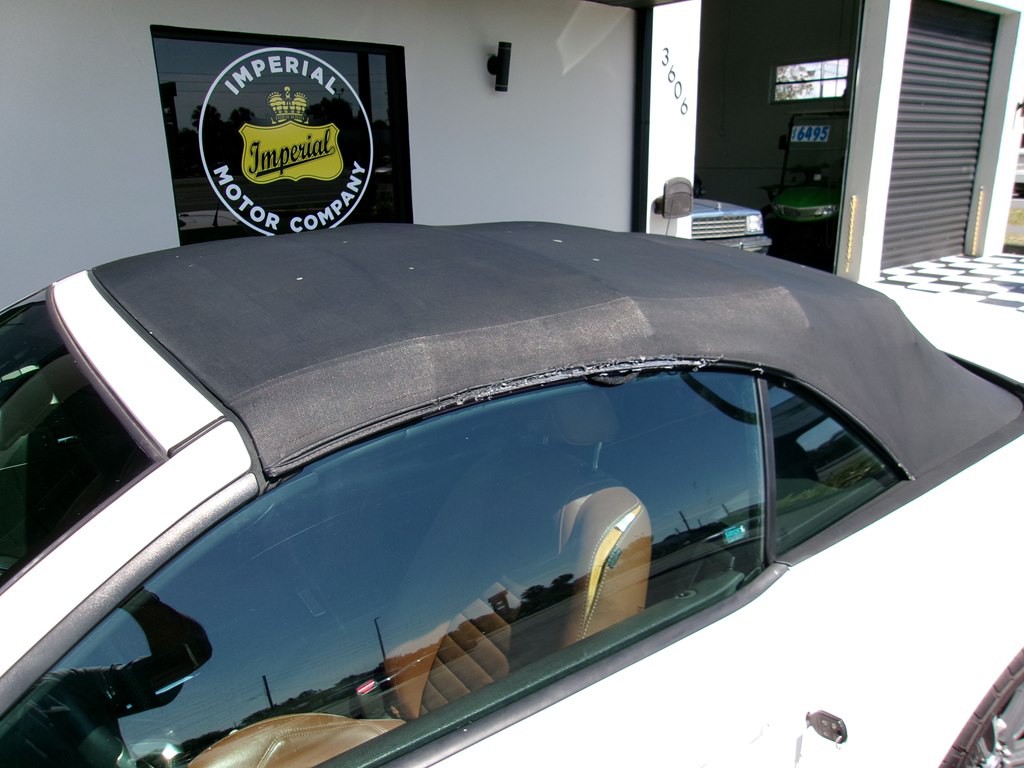 2010 Ford Mustang Image 31