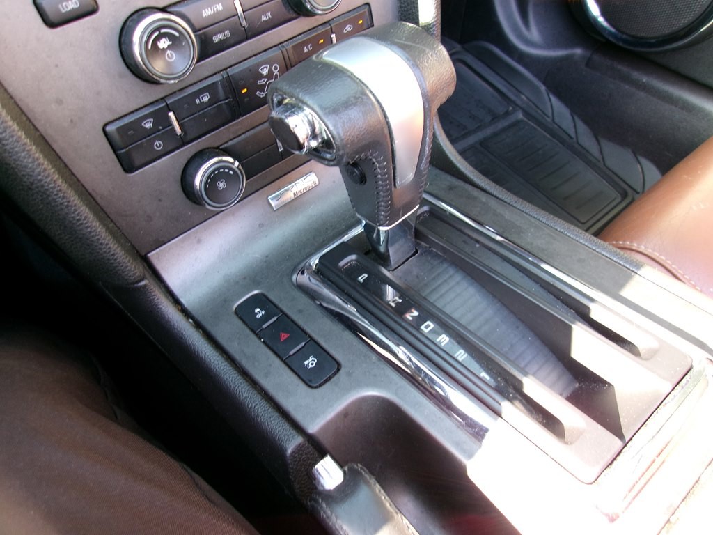 2010 Ford Mustang Image 72