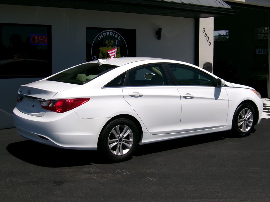 2013 Hyundai Sonata Image 15