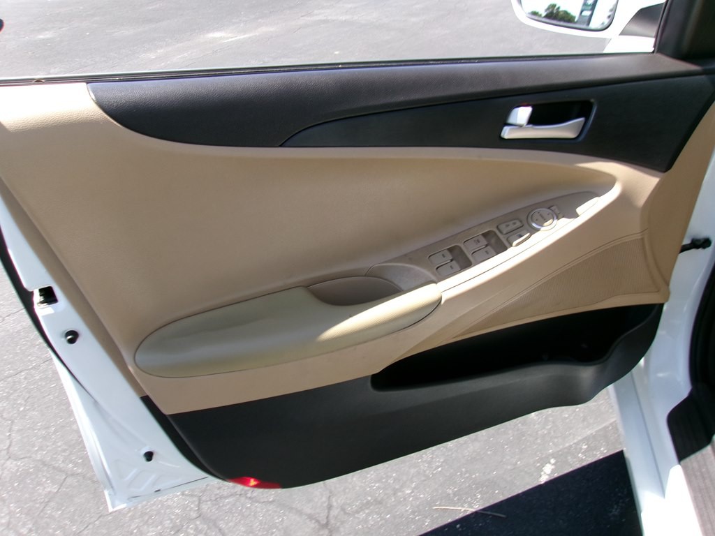 2013 Hyundai Sonata Image 53