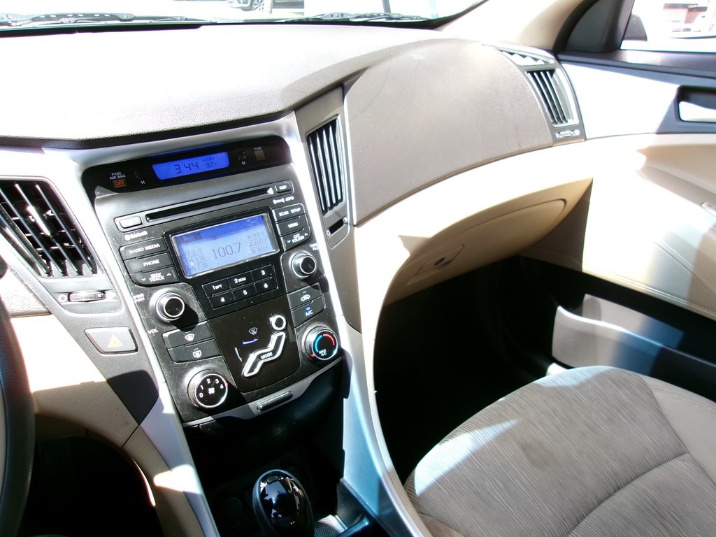 2013 Hyundai Sonata Image 68