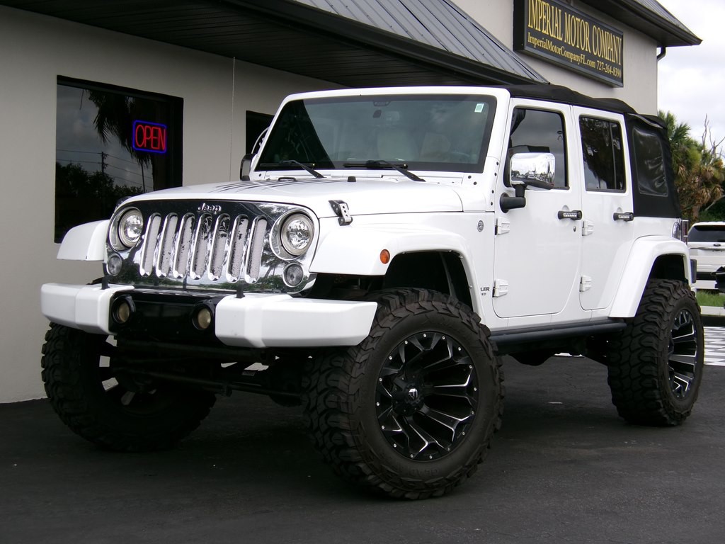 2014 Jeep Wrangler Unlimited Image 1