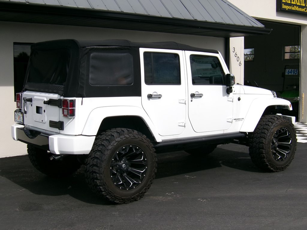2014 Jeep Wrangler Unlimited Image 15