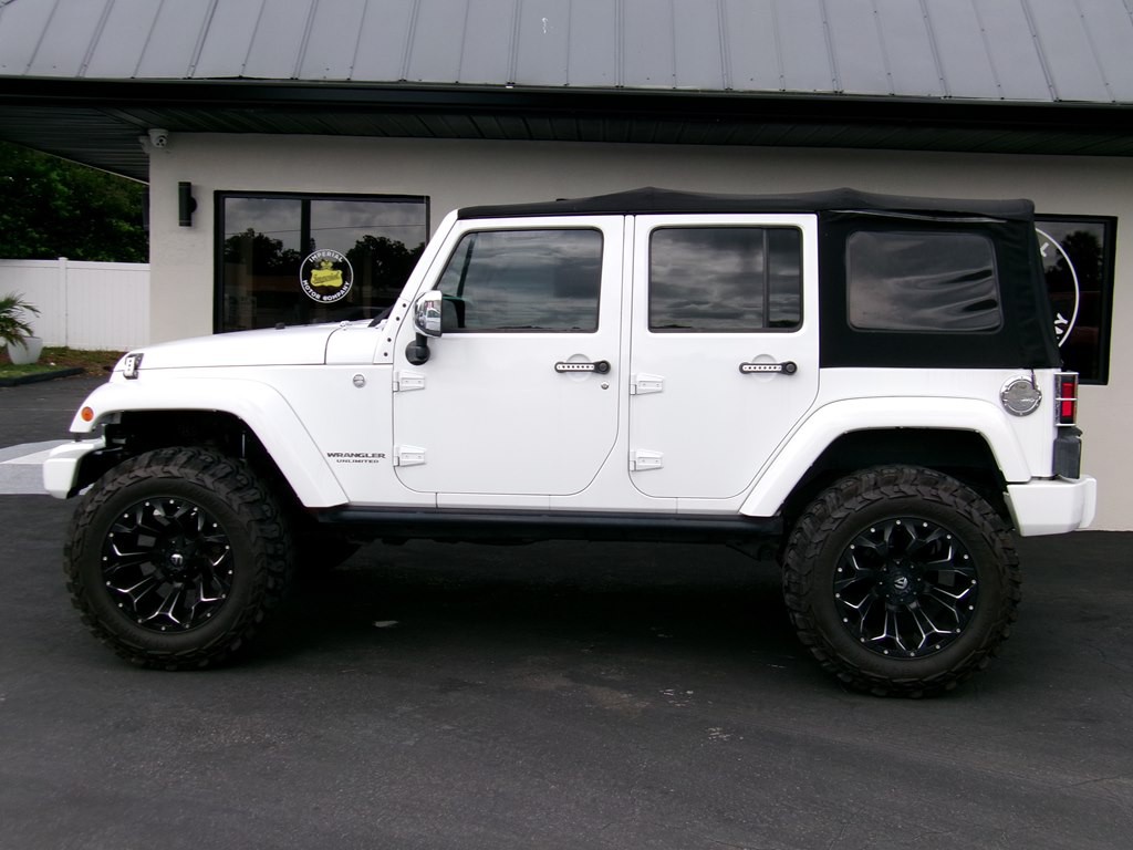 2014 Jeep Wrangler Unlimited Image 27