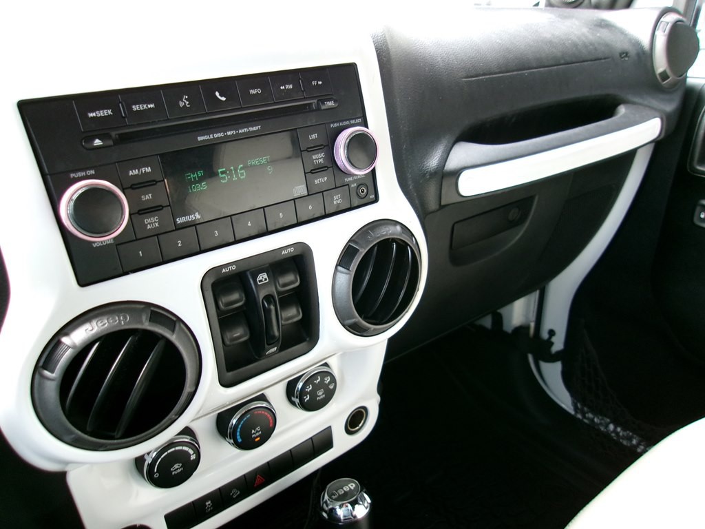 2014 Jeep Wrangler Unlimited Image 39