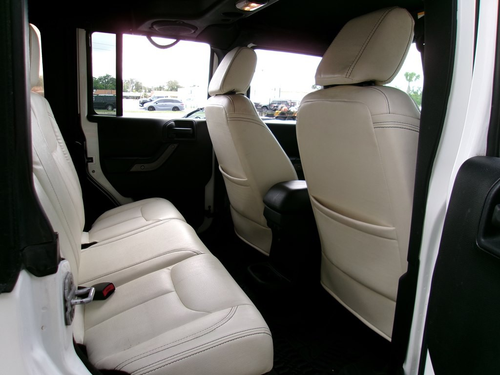 2014 Jeep Wrangler Unlimited Image 63