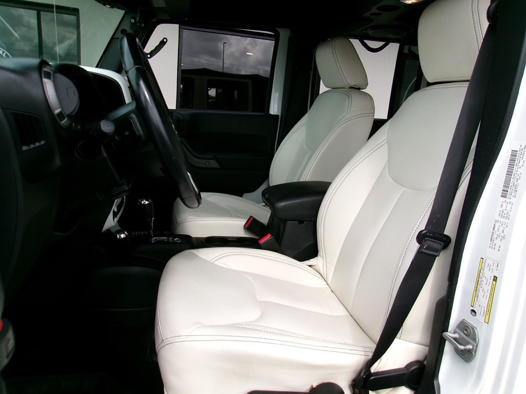 2014 Jeep Wrangler Unlimited Image 70