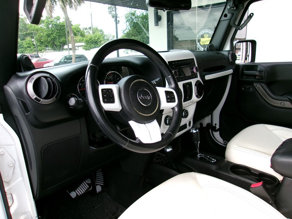 2014 Jeep Wrangler Unlimited Image 72