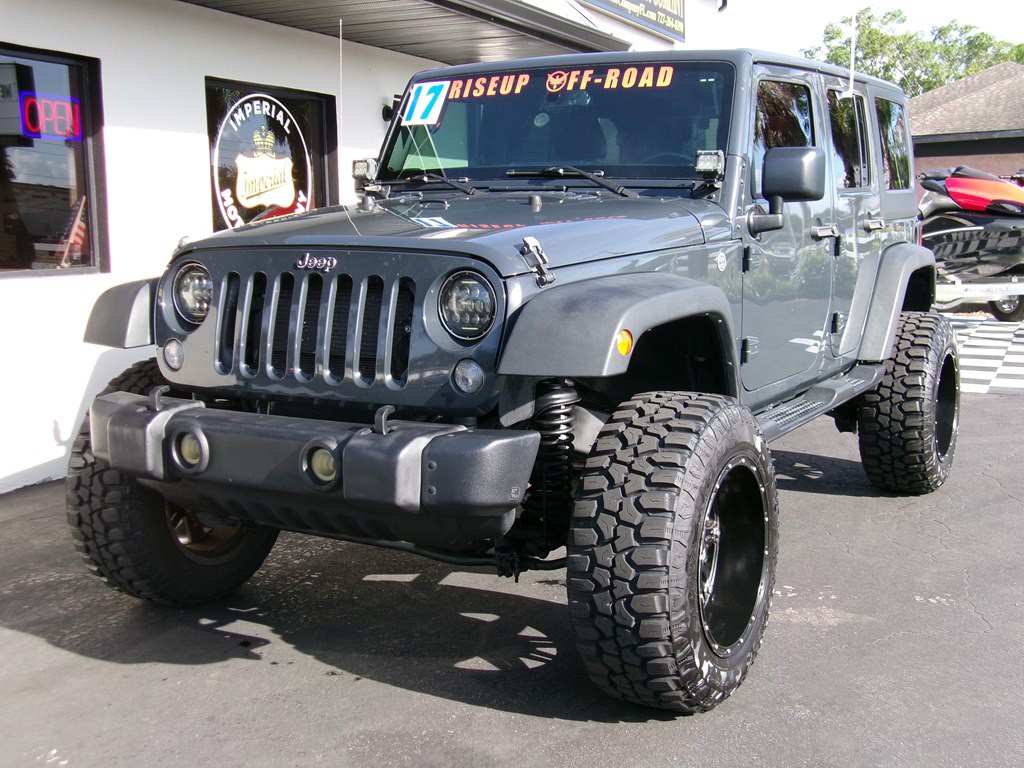2017 Jeep Wrangler Unlimited Image 4