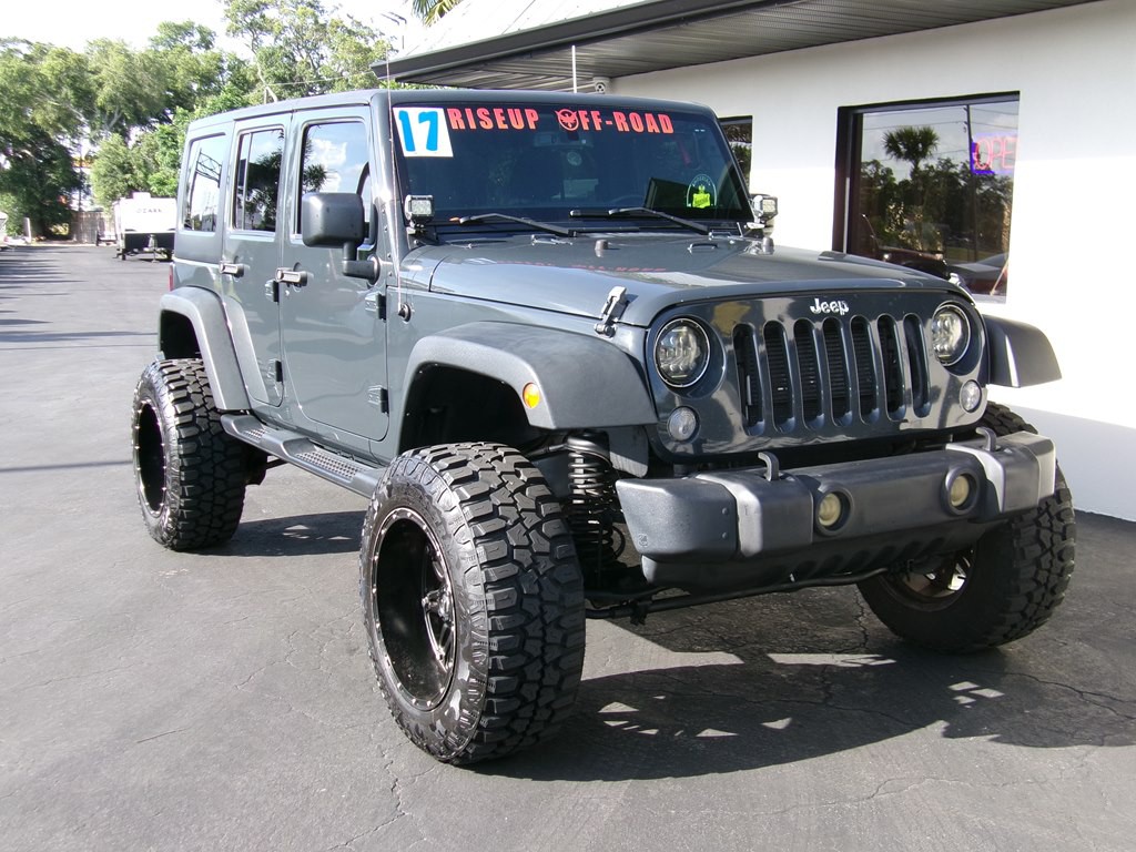 2017 Jeep Wrangler Unlimited Image 8