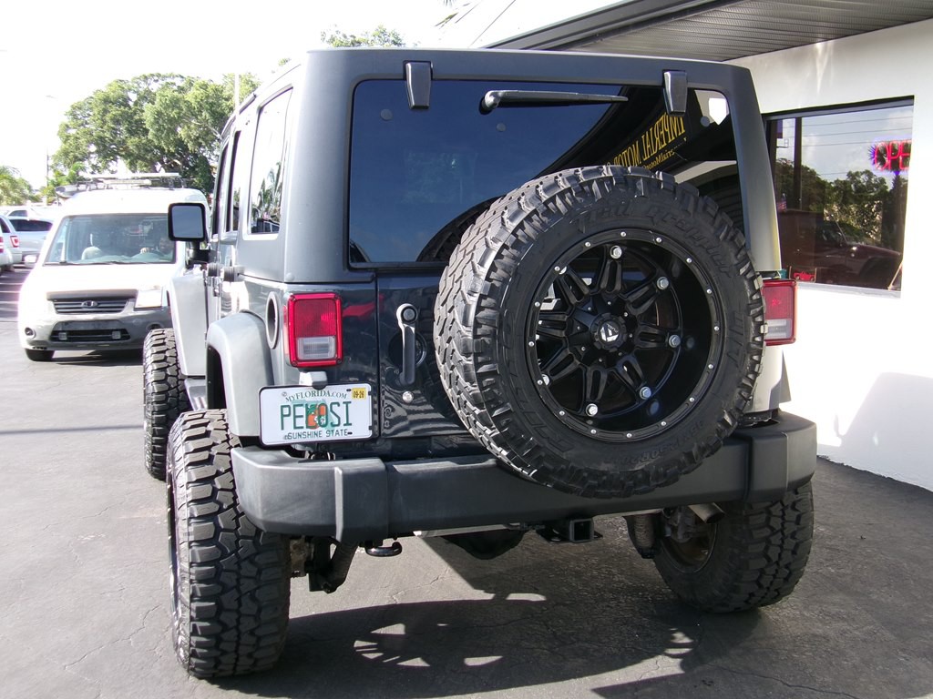 2017 Jeep Wrangler Unlimited Image 20