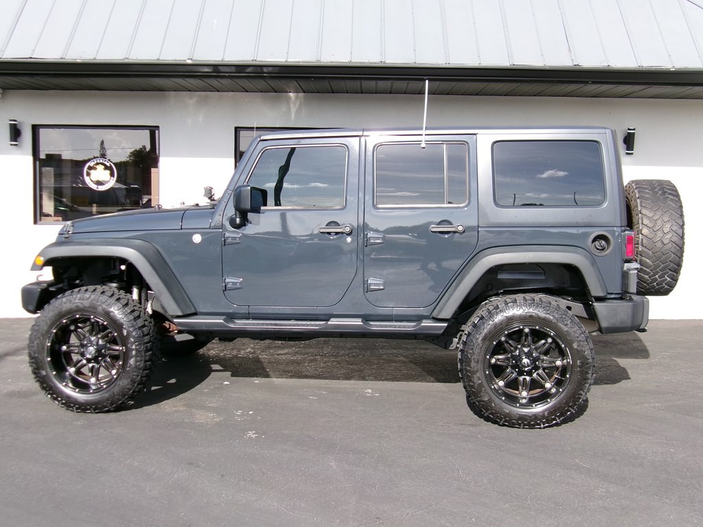 2017 Jeep Wrangler Unlimited Image 26