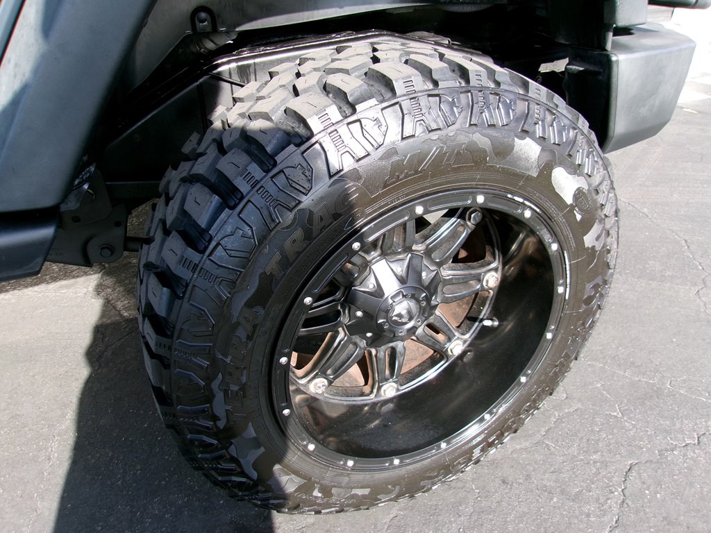 2017 Jeep Wrangler Unlimited Image 33