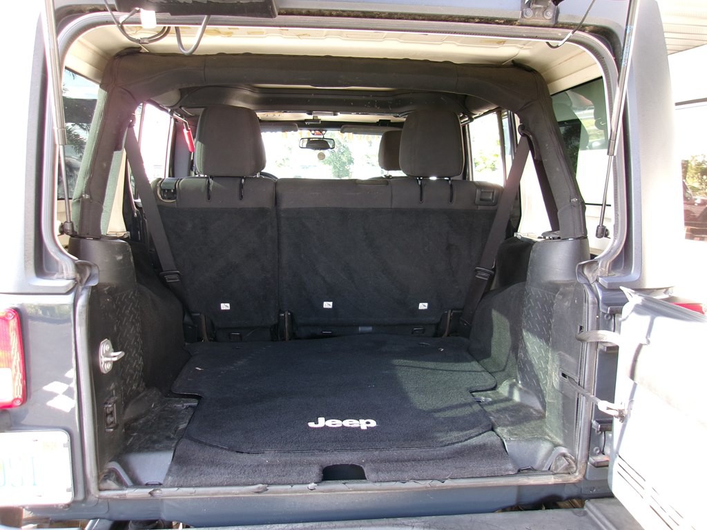 2017 Jeep Wrangler Unlimited Image 46