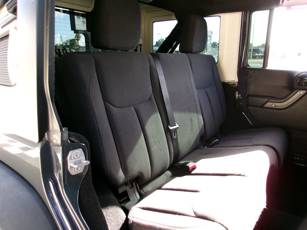2017 Jeep Wrangler Unlimited Image 54