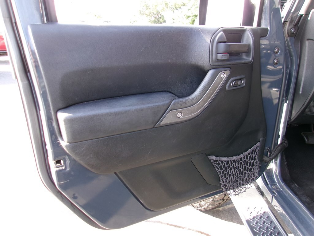 2017 Jeep Wrangler Unlimited Image 60