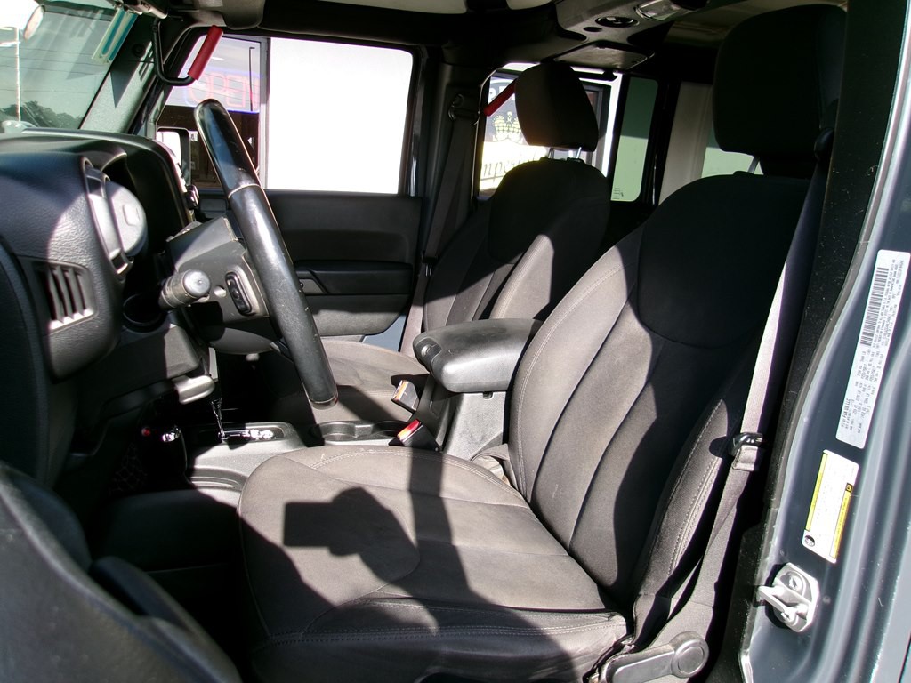 2017 Jeep Wrangler Unlimited Image 61