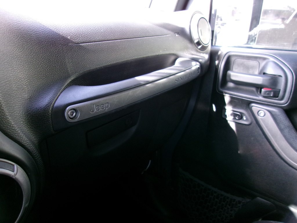 2017 Jeep Wrangler Unlimited Image 70