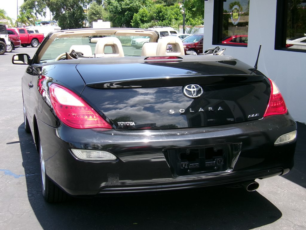2008 Toyota Camry Image 21