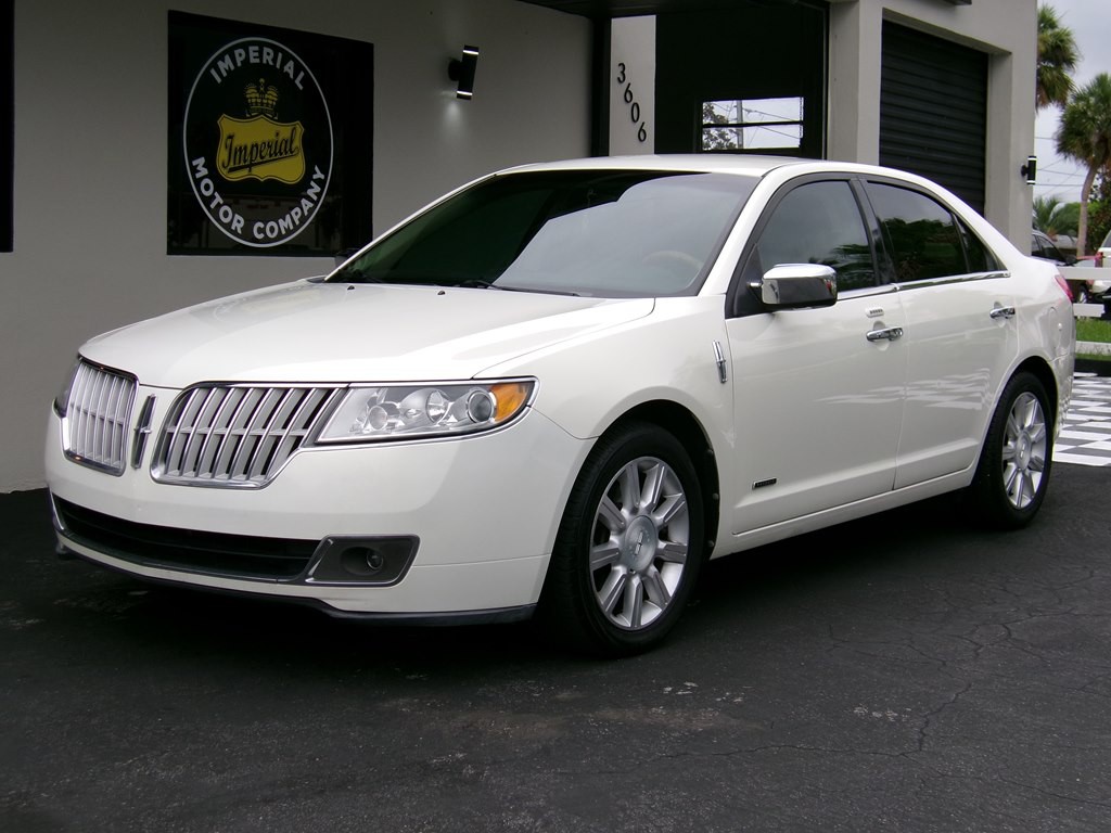 2012 Lincoln MKZ Image 3