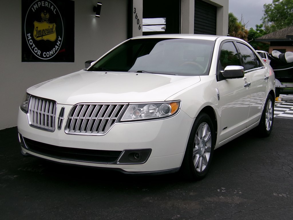 2012 Lincoln MKZ Image 4