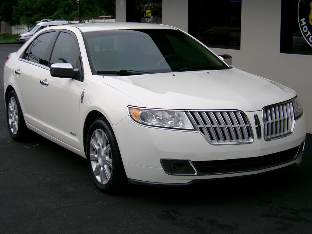 2012 Lincoln MKZ Image 8