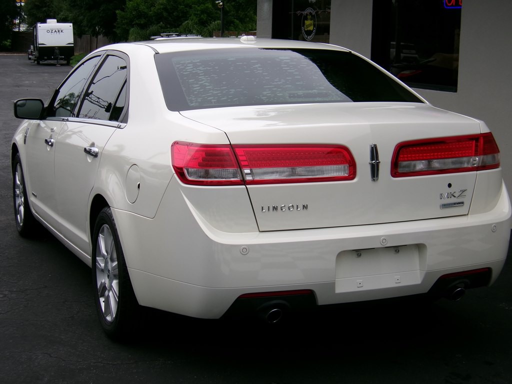 2012 Lincoln MKZ Image 23