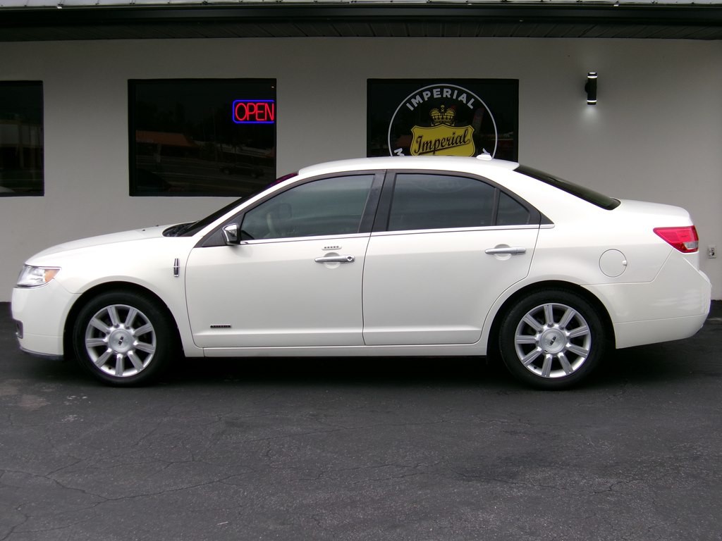 2012 Lincoln MKZ Image 28