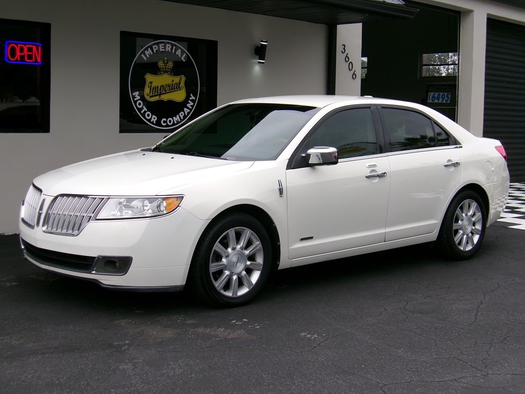 2012 Lincoln MKZ Image 32