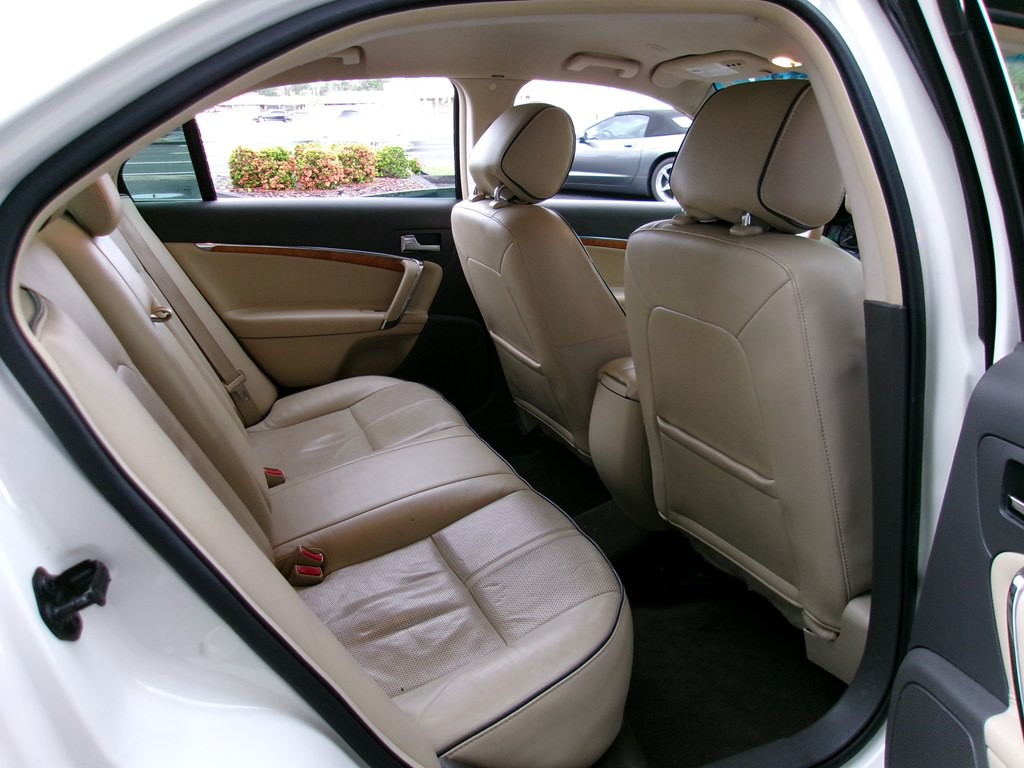 2012 Lincoln MKZ Image 51