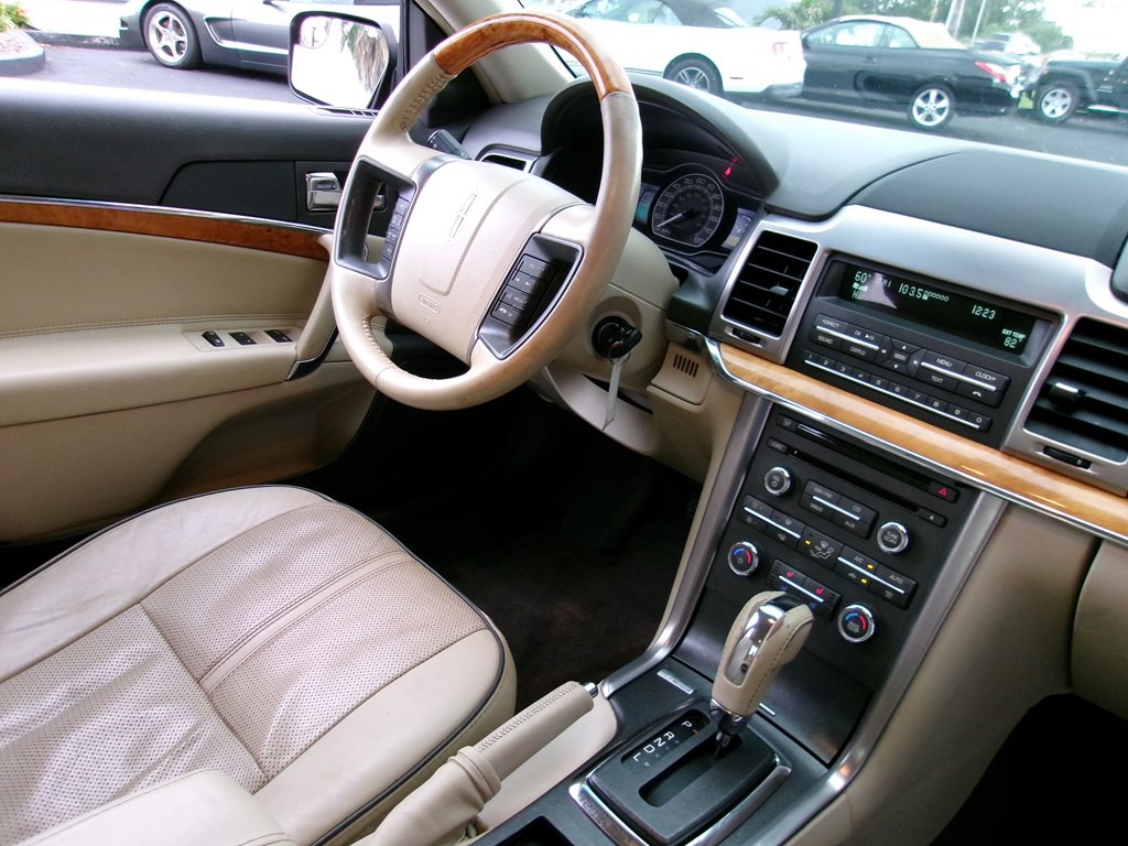 2012 Lincoln MKZ Image 66