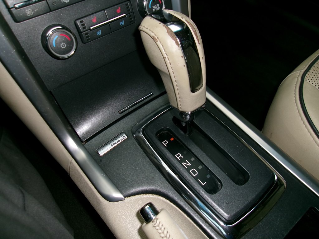 2012 Lincoln MKZ Image 70