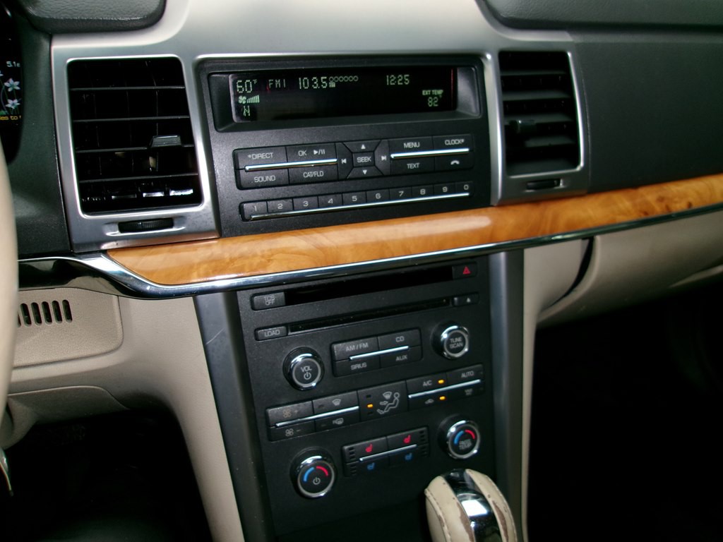 2012 Lincoln MKZ Image 73