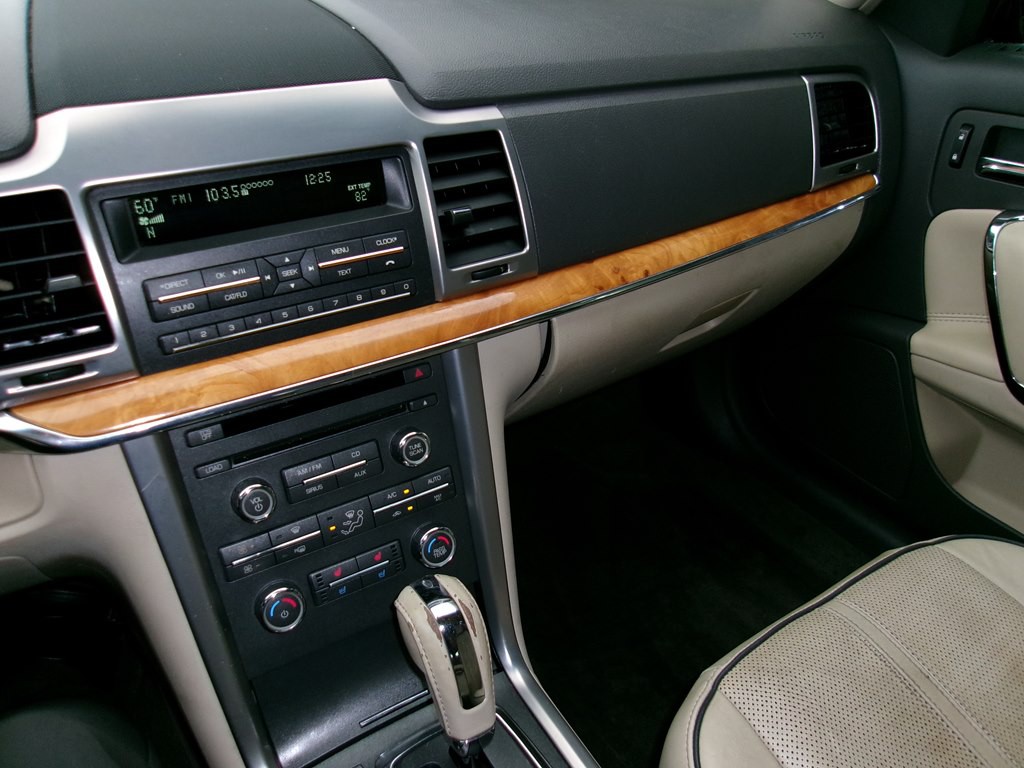 2012 Lincoln MKZ Image 74