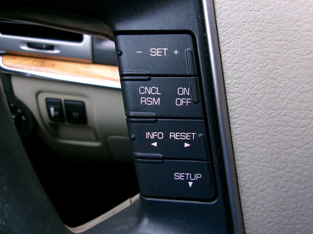 2012 Lincoln MKZ Image 78