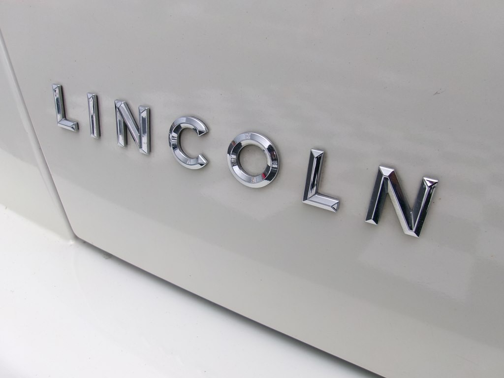 2012 Lincoln MKZ Image 86