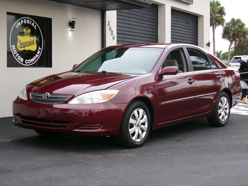 2002 Toyota Camry Image 2