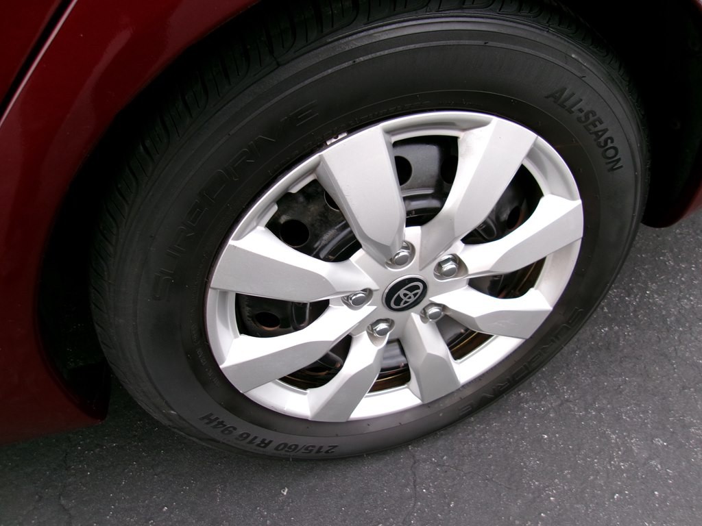 2002 Toyota Camry Image 32